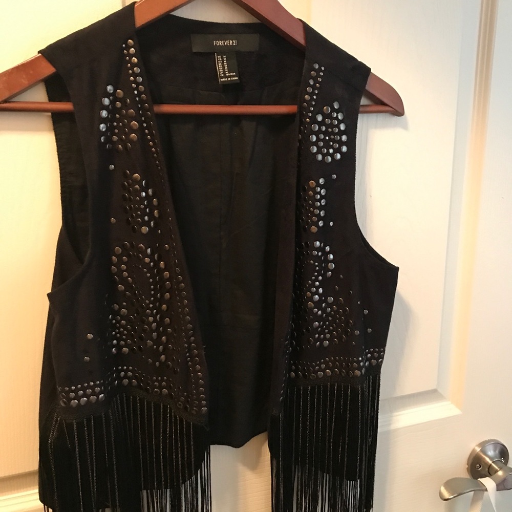 Forever XXI embroidered vest
